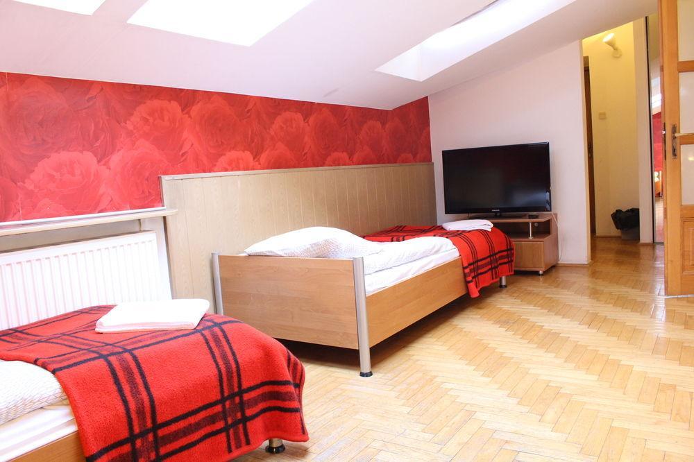 Cracow Old Town Guest House Krakow Bagian luar foto