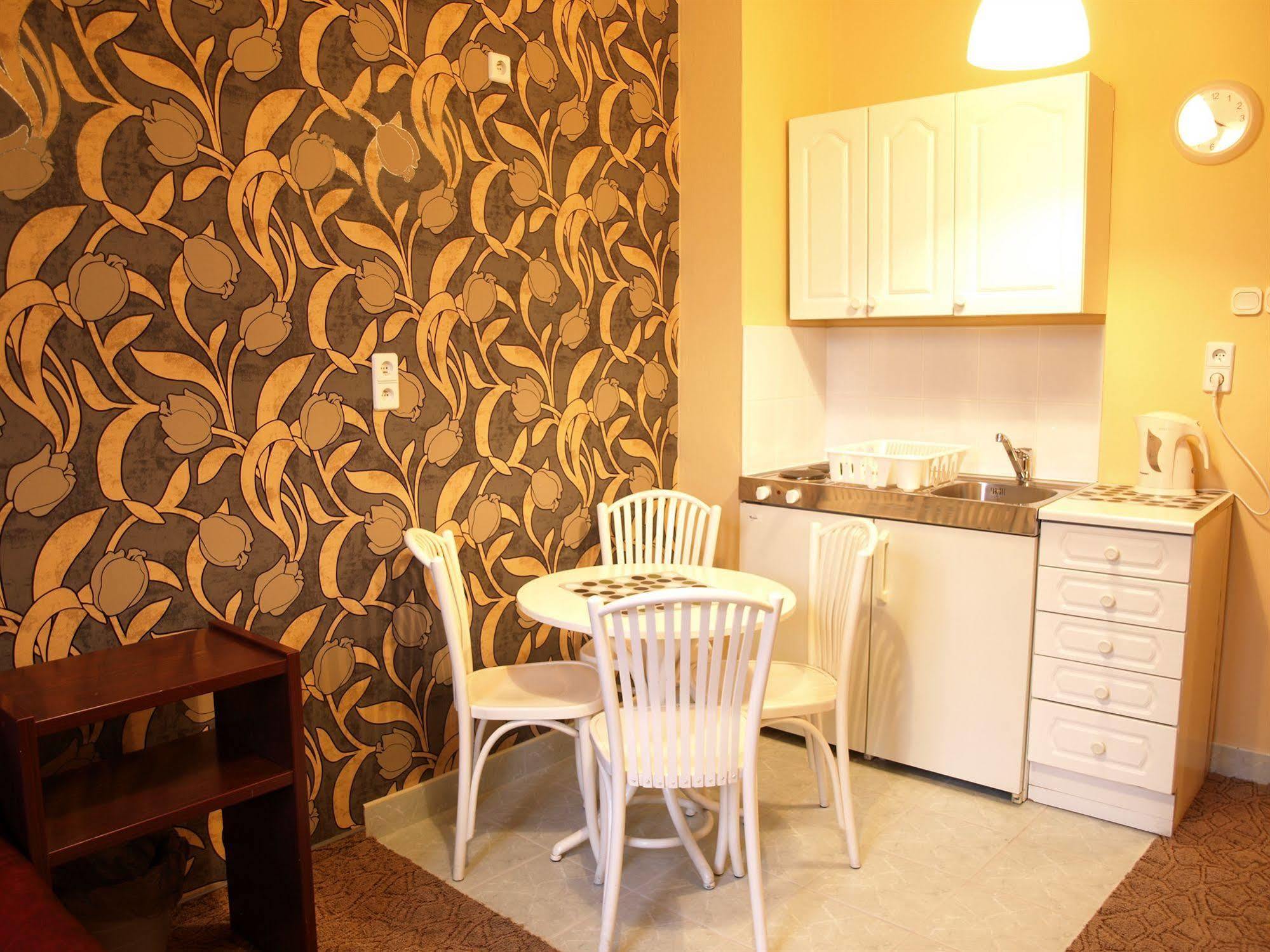 Cracow Old Town Guest House Krakow Bagian luar foto
